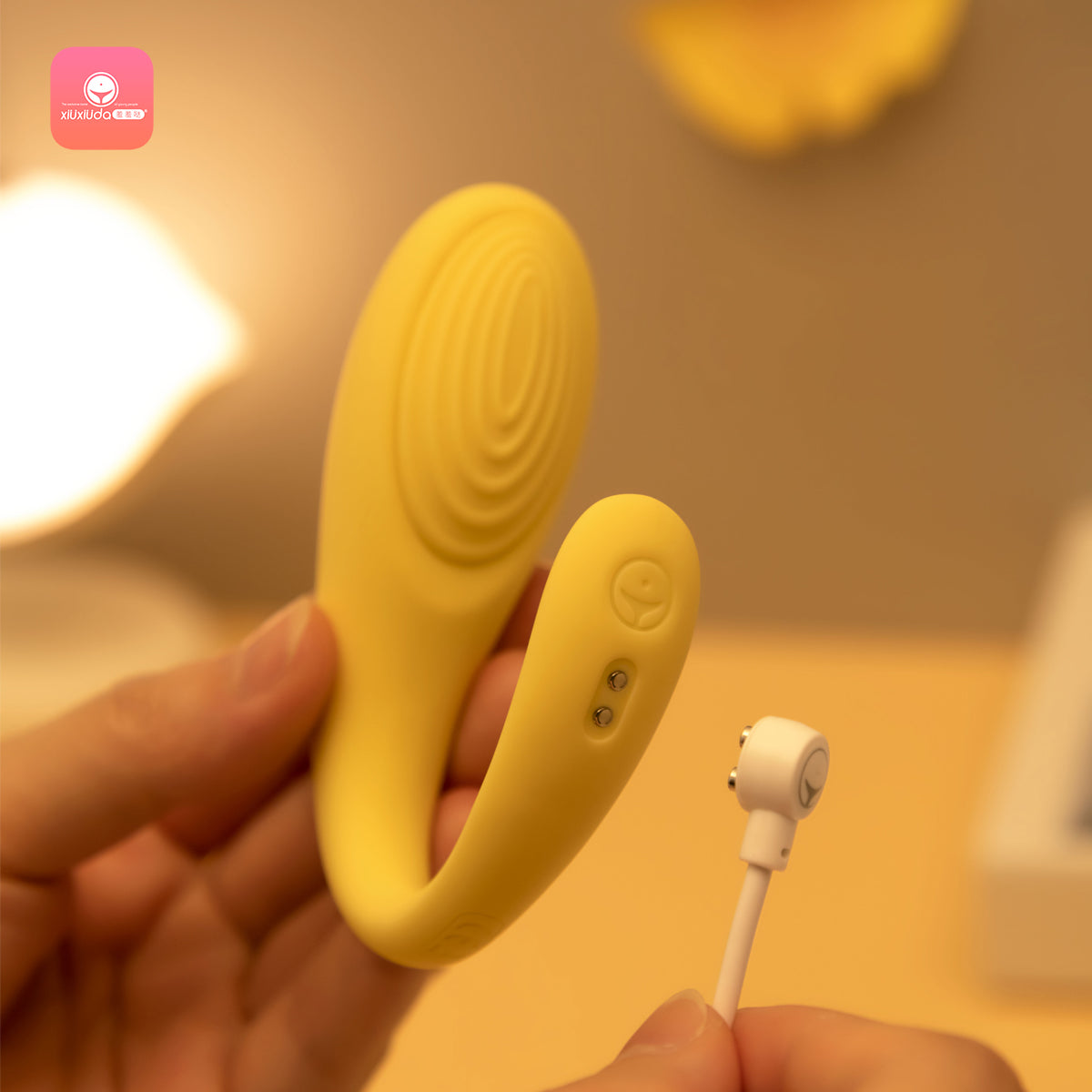 羞羞哒 Smart Mini Program Remote Control Wireless Vibrating Egg, Wearable Outdoors, Invisible Small Vibrating Wand in Underwear, Insertable Dual-Point Stimulating Vibrating Wand, Female Masturbator, Erotic, Women's Adult Products Series